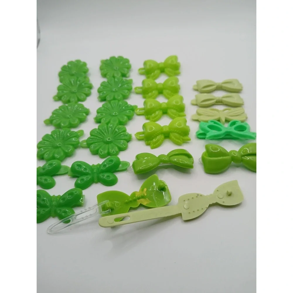 Lot 23 Vintage‎ Childs Snap Tight Plastic Hair Clip Barrettes Kids Goody Green